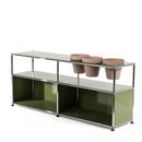 USM Haller Pflanzenwelten Sideboard, Olivgrün RAL 6003, Offen, Mit 3 Töpfen rechts, Terrakotta